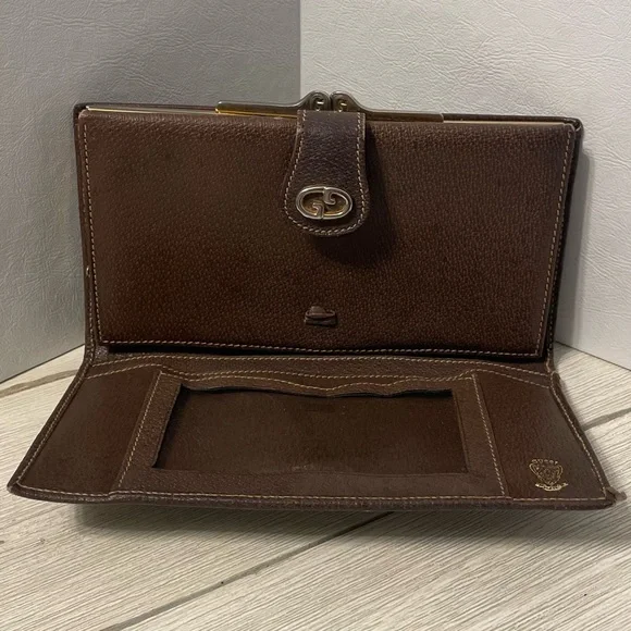 Gucci GG Supreme Canvas Continental Kisslock Wallet - Picture 3 of 7